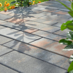 Concrete paving SPILIT® color highlights Lanzarote